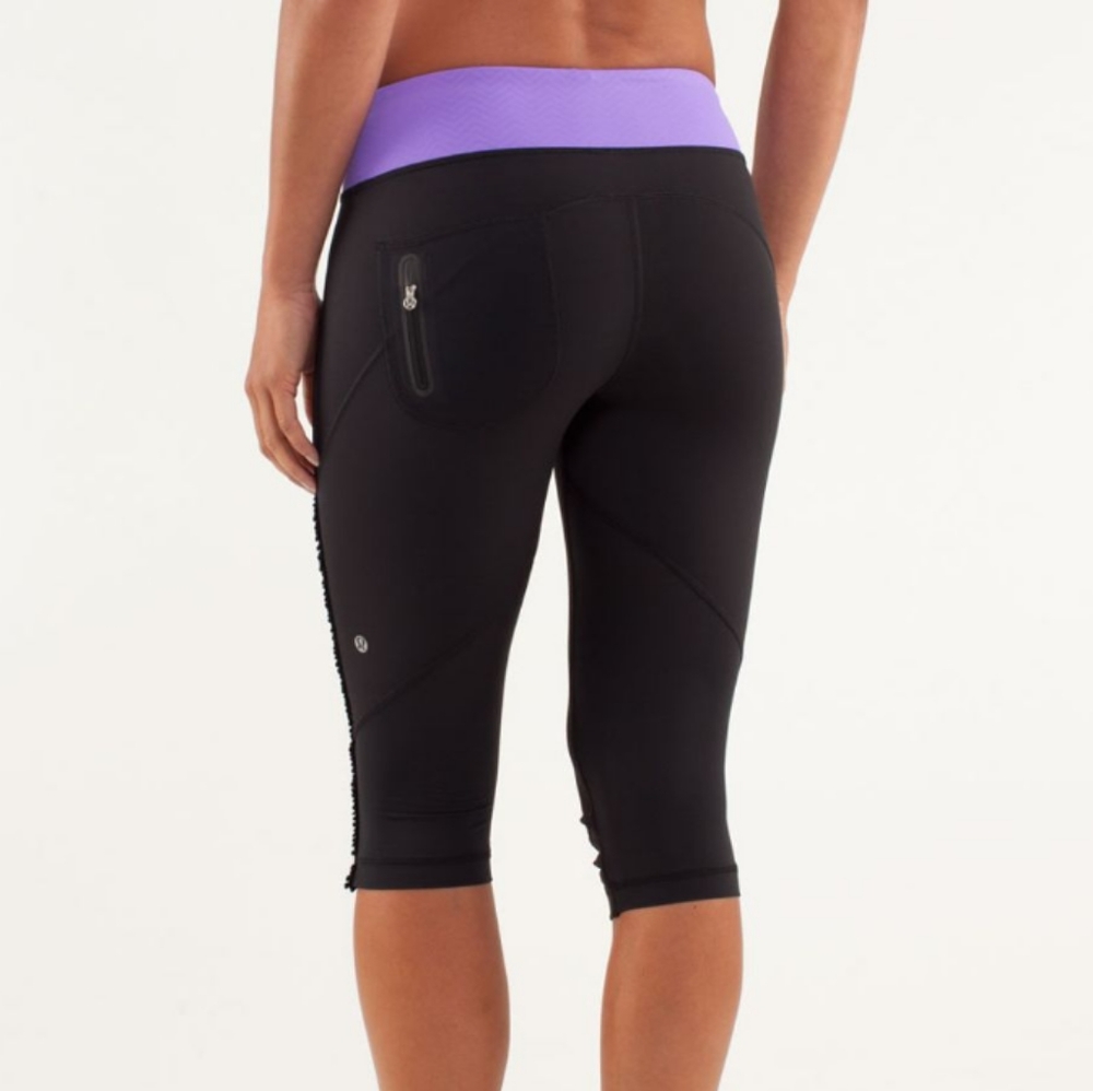 Lululemon Runnin with My Homies Crop